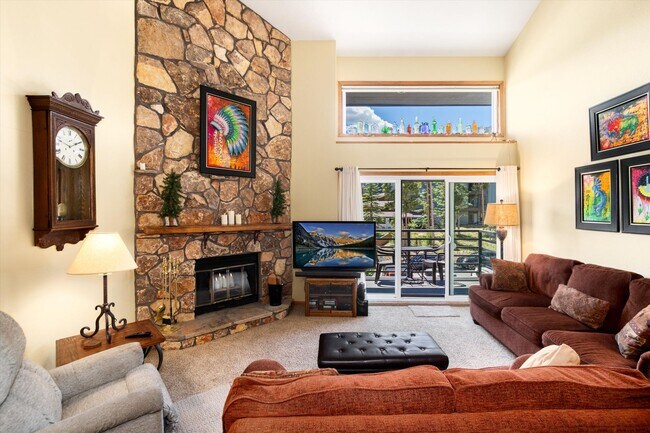 Building Photo - Silverthorne Condo – Winter Seasonal Lease...