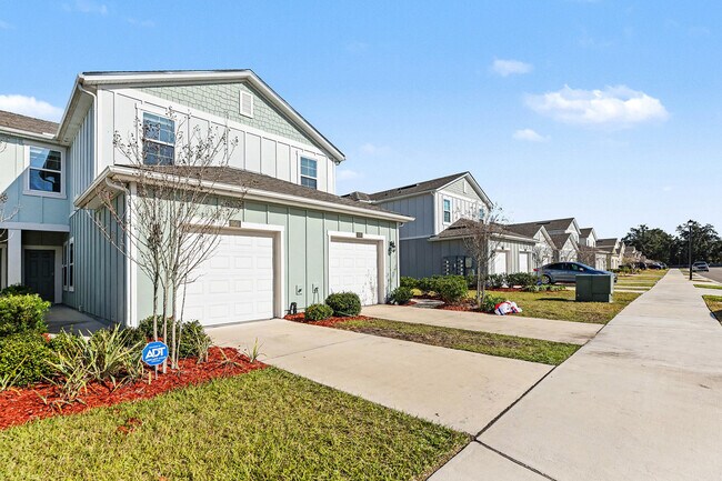 Building Photo - 9067 Gifford Dr