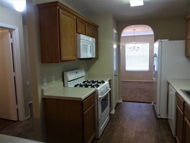 Foto del edificio - 224 Tolcarne Dr