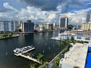 Building Photo - 1965 S Ocean Dr