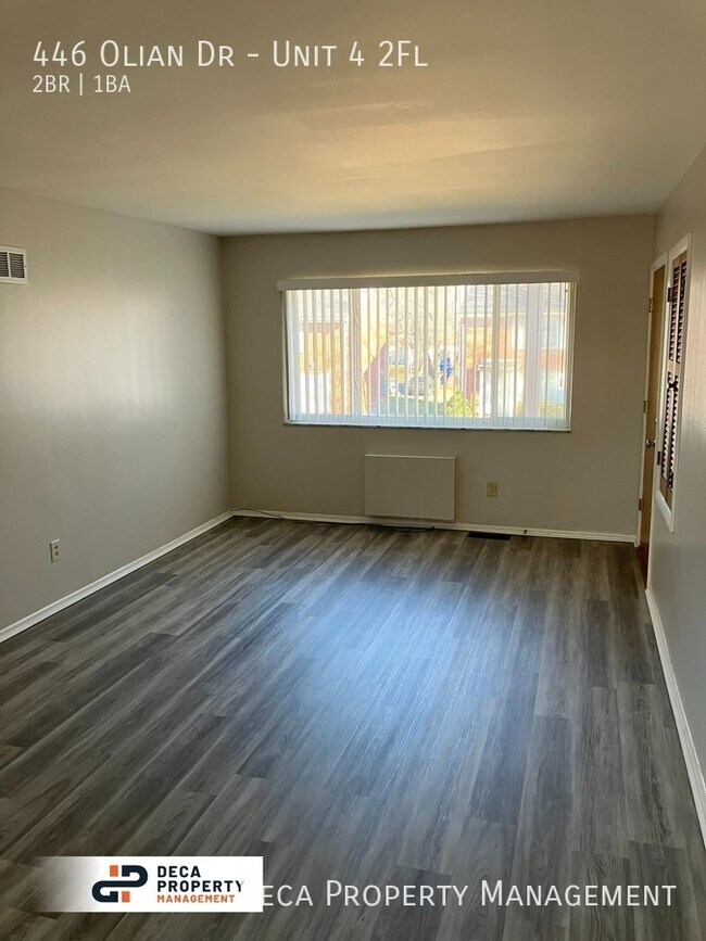 446 Olian Dr Unit 4 2Fl, Hazelwood, MO 63042 Room for Rent in