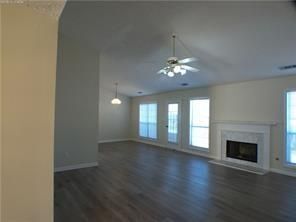 Foto del edificio - 3277 Crossfield Ln