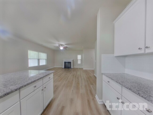 Foto del edificio - 119 Spring Knoll Dr