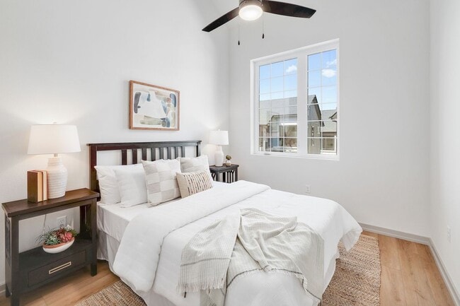 Building Photo - 1732 Bunche Rd