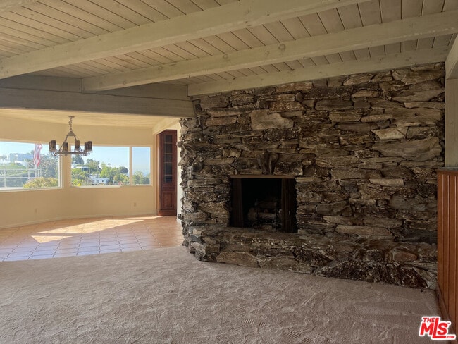 Building Photo - 10723 Stradella Ct