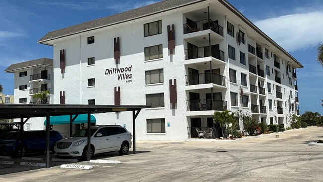 Building Photo - 4600 Ocean Beach Blvd