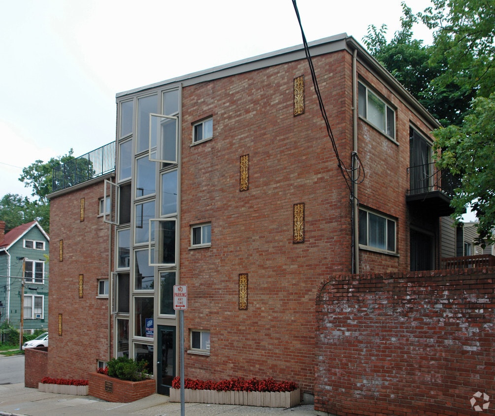 Building Photo - Hatch Mews