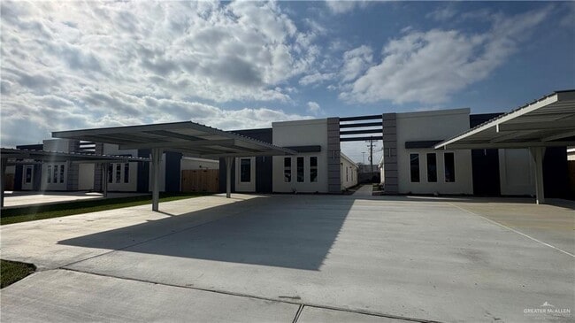 Building Photo - 14 La Vista Ave