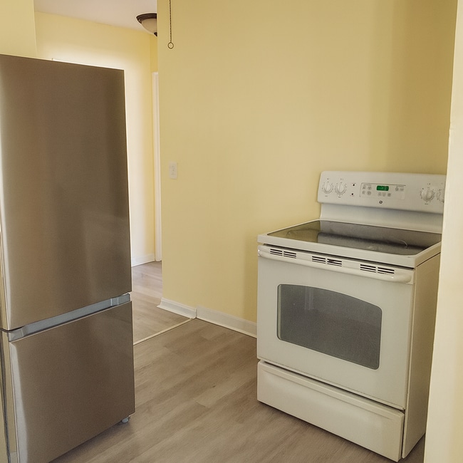 Foto del edificio - 3288 W 141st St