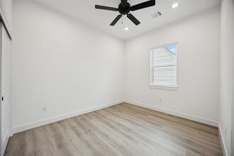 Building Photo - 4602 Indie Hts Ln