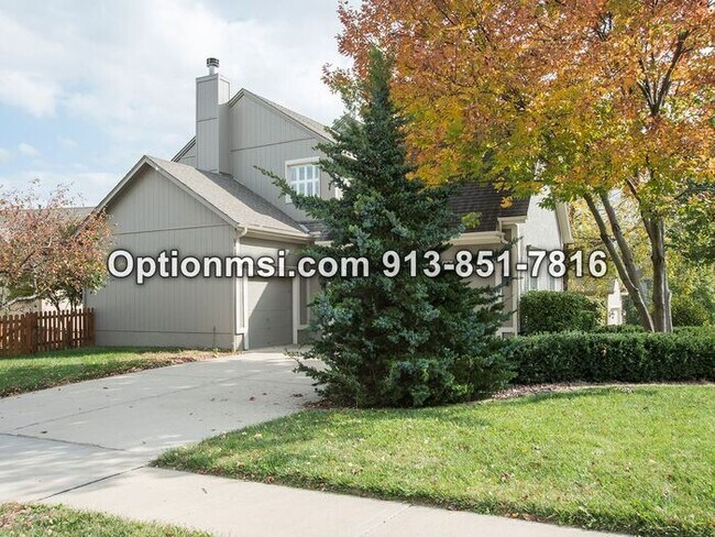 Foto del edificio - Close to Olathe East Highschool!