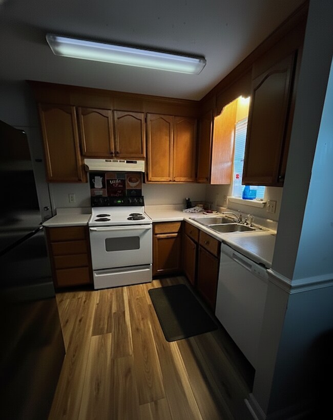 Foto del edificio - Coming Soon: Fully Remodeled 3 Bed, 2 Bath Home in Centerville!