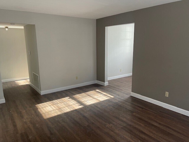 Foto del edificio - 54 Ben Louis Dr