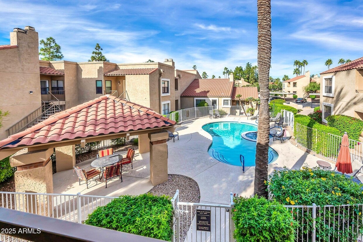 Foto principal - 8787 E Mountain View Rd