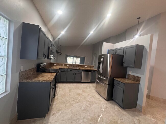 Foto del edificio - 4044 NW 62nd Ct