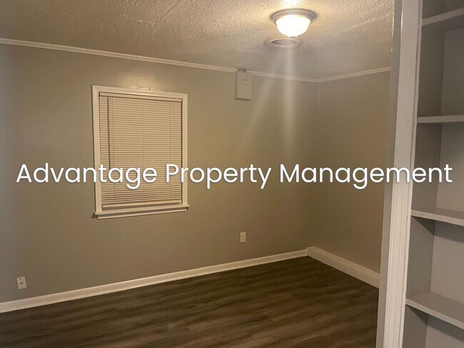Building Photo - Very Nice Newly Renovated Home in Frayser