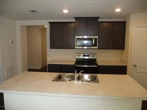 Building Photo - 2054 Nottoway Woods Ln