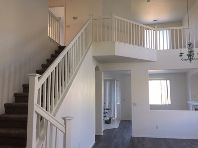 Foto del edificio - 9648 Thunder Mountain Way