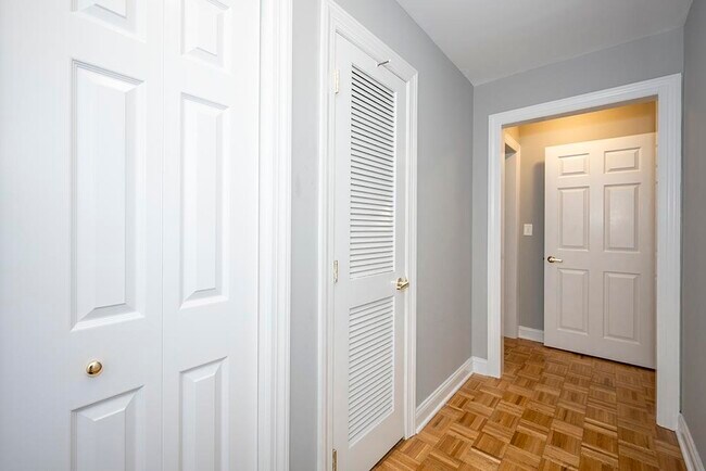 Foto del edificio - 206 Shearwater Ct W