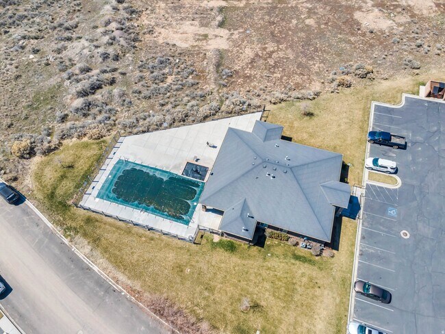 Foto del edificio - 3618 Clear Rock Rd