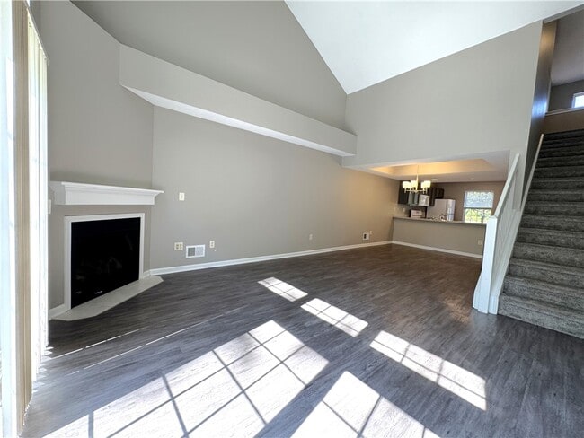 Building Photo - 35 Captains Cove Ln