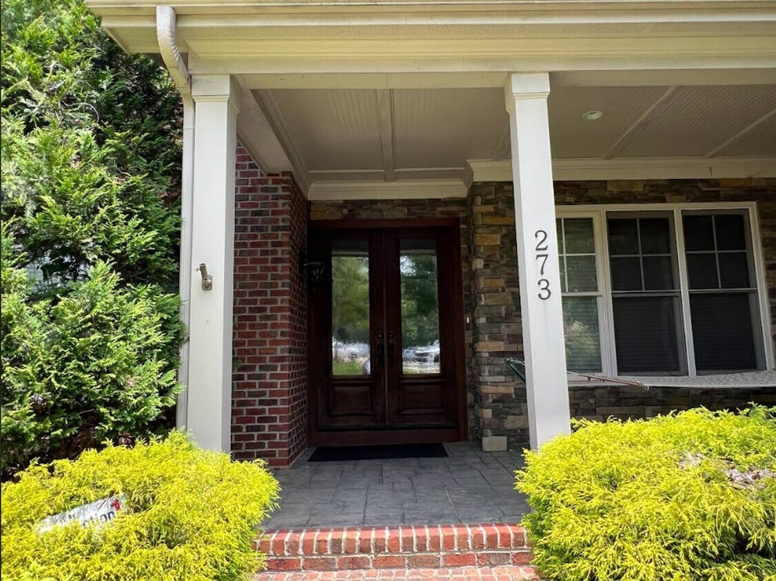 Building Photo - 273 Brown Bear