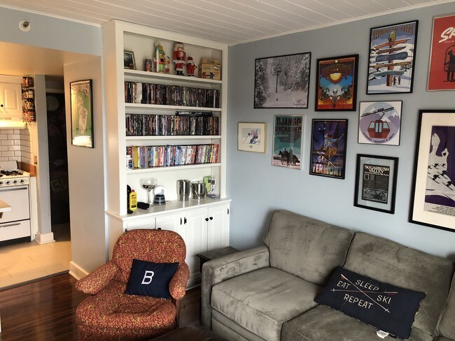 Sala de estar - 67 Mountainside Dr