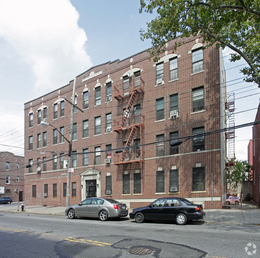 Building Photo - 939 Thomas S Boyland St