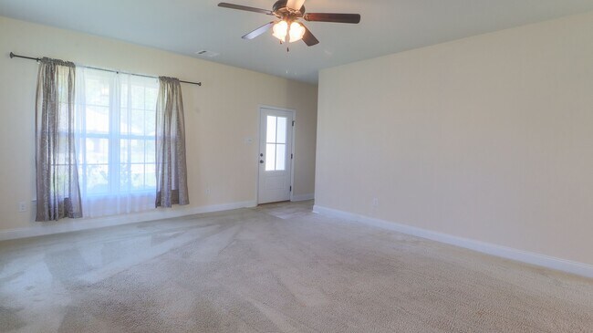 Foto del edificio - 11485 Caroline Court