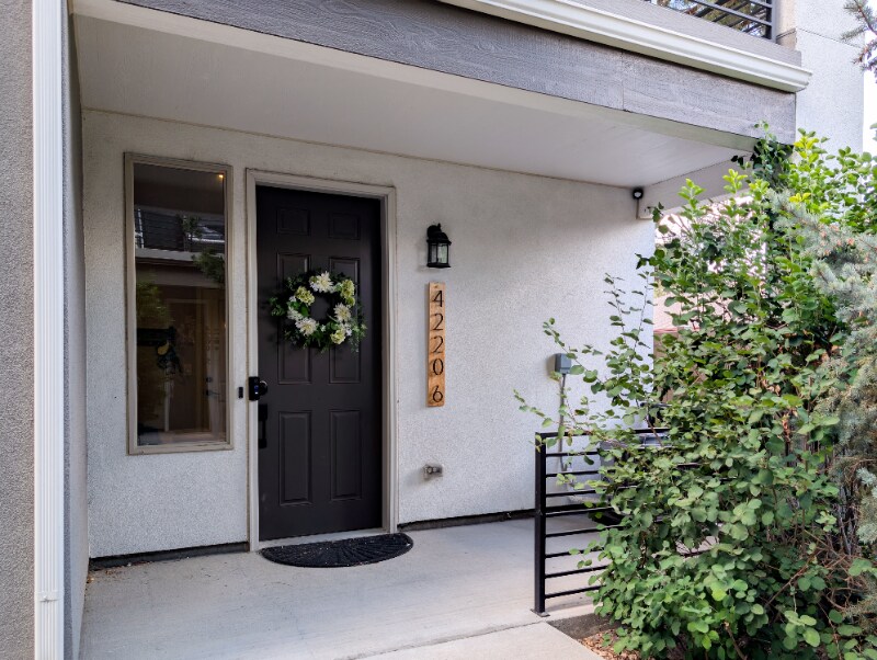 Foto principal - 4220 E Warren Ave