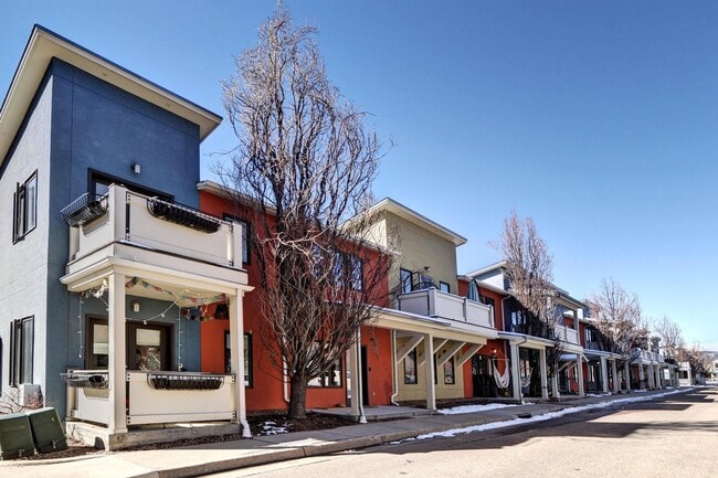 Photo - Renovated 1 Bedroom 1 Bathroom Townhome in the Posh Steel Yards Development! Available July 2025