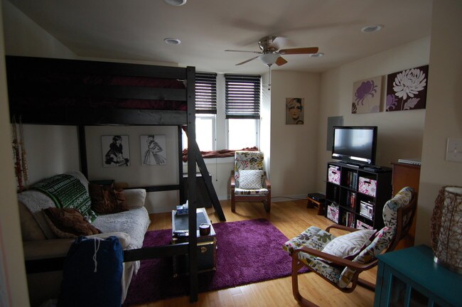 Foto del edificio - 3570 Indian Queen Ln