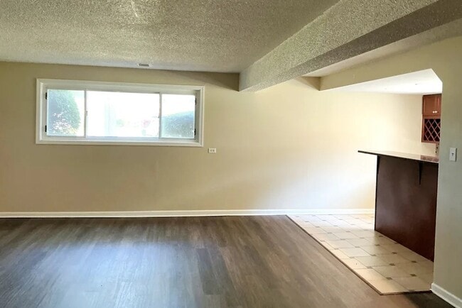 Foto del edificio - 4331 Scott St