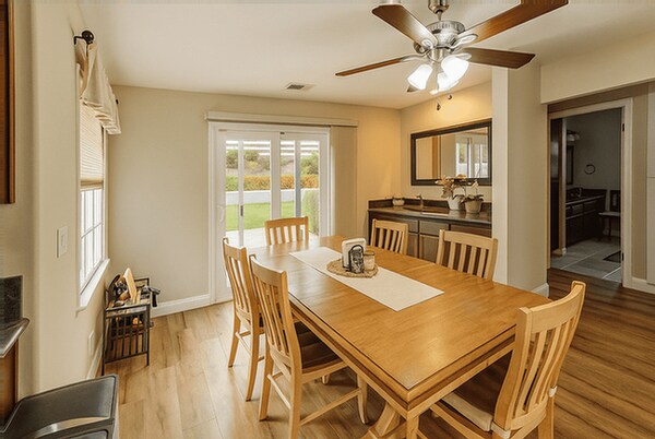 Building Photo - 1029 Silver Stallion Dr