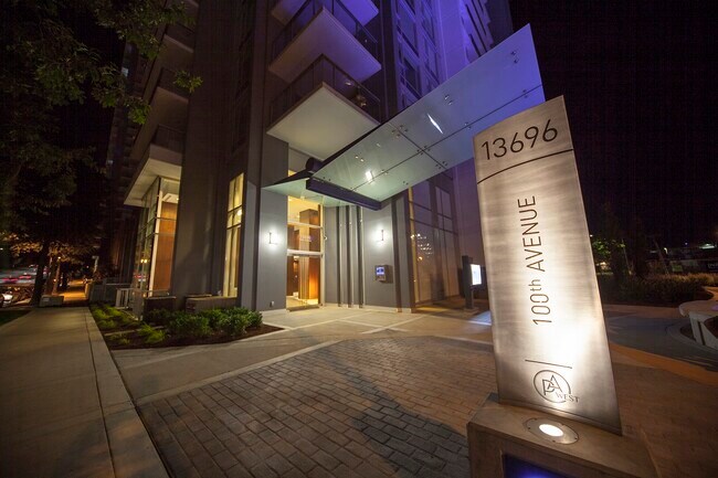 Building Photo - 13696 100 Av