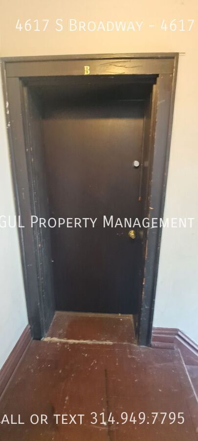 Foto del edificio - 4617 S Broadway