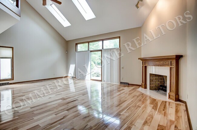 Foto del edificio - Beautiful 3 Bedroom Home in the Heart of D...