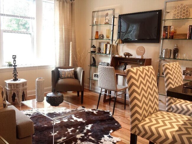 Building Photo - 14 Chauncy St