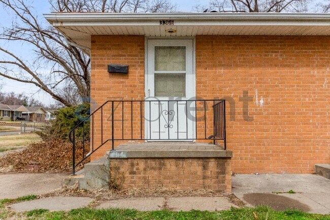 Foto del edificio - 3366 Craig Ave