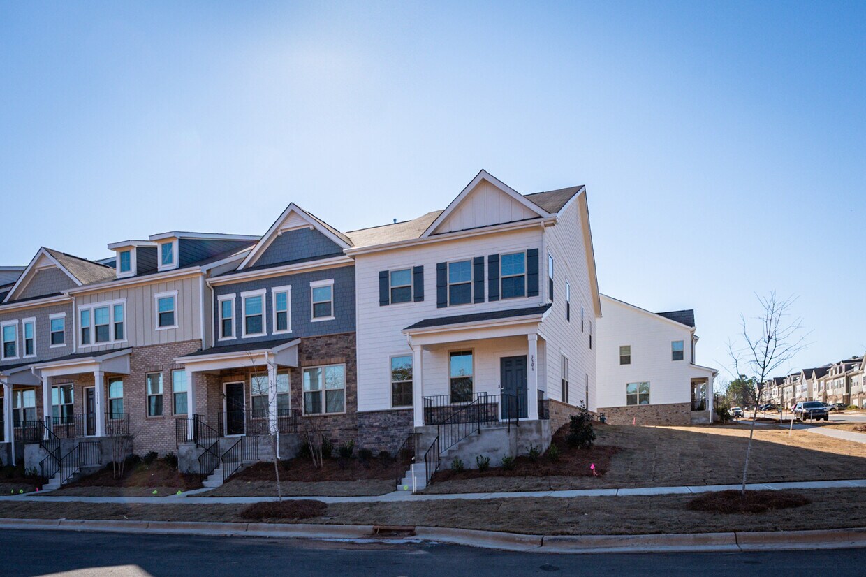 3310 Glenn Hope Way, Matthews, NC 28104 Townhome Rentals in Matthews NC