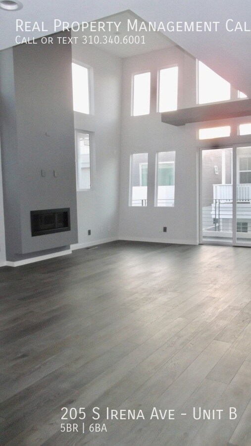 Building Photo - 205 S Irena Ave