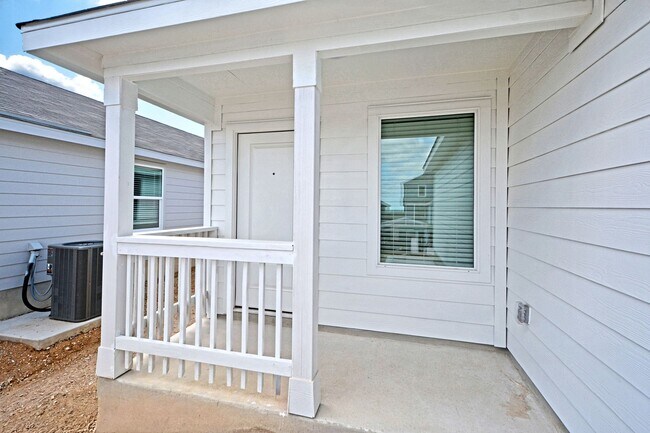 Building Photo - 429 Payton Pl