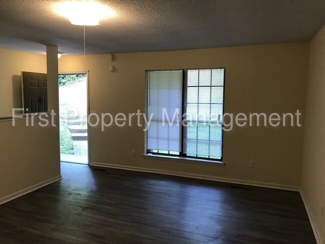 Foto del edificio - 426 Sioux Trail