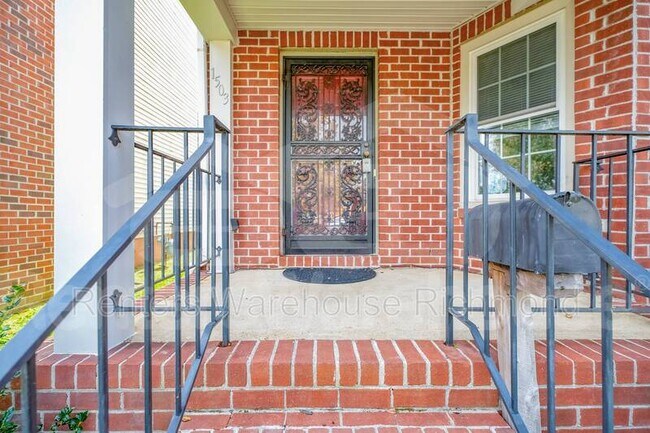 Foto del edificio - 1503 Idlewood Ave
