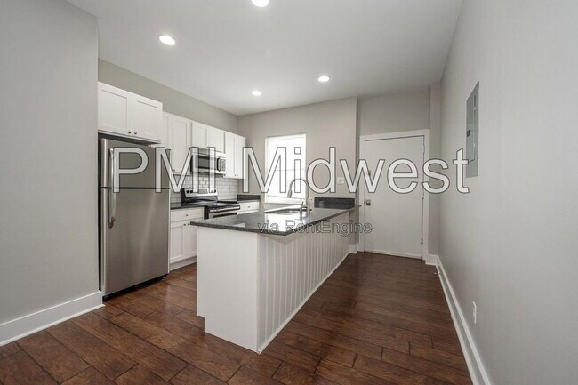 Foto del edificio - 2029 N College Ave