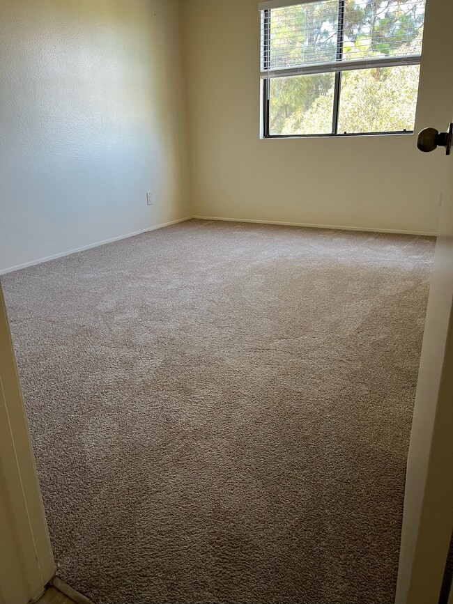 Master Bedroom - 4857 College Ave