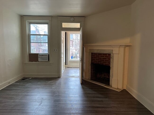 Foto del edificio - 2439 N 5th St