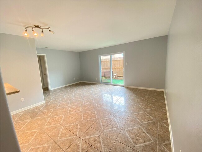 Foto del edificio - 215 Postoffice St