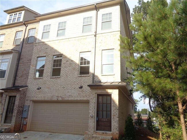 Building Photo - 1123 Hauer Ct