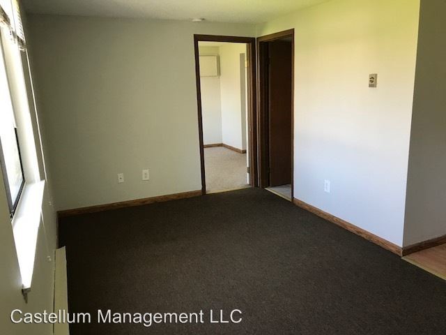Building Photo - 5724 Glendale Dr